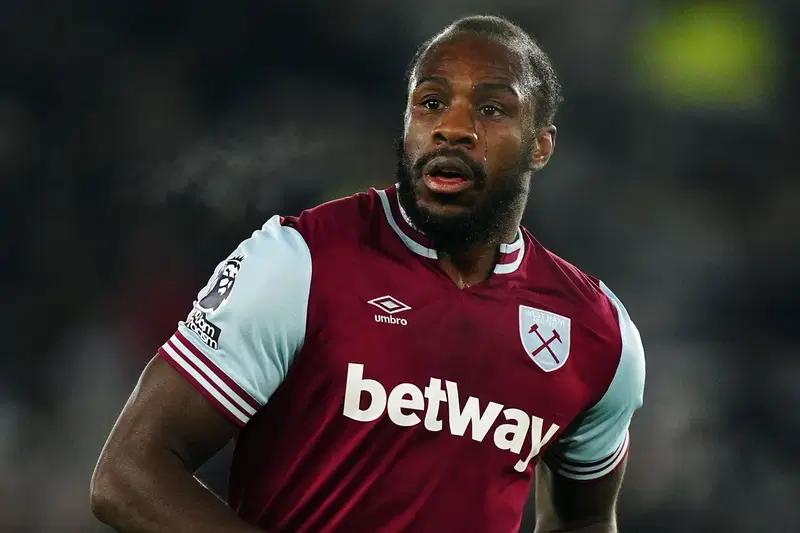 West Ham’s Antonio ‘stable’ after traffic accident